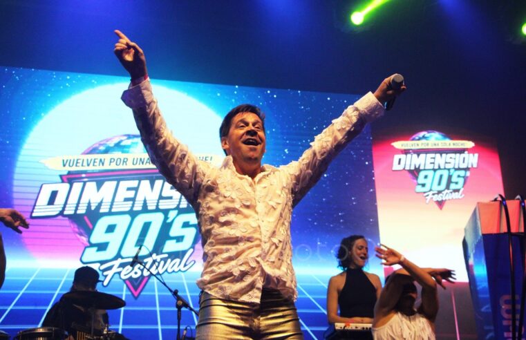 Dimensión 90’s Festival hizo vibrar al C Art Media con una noche inolvidable a sala llena