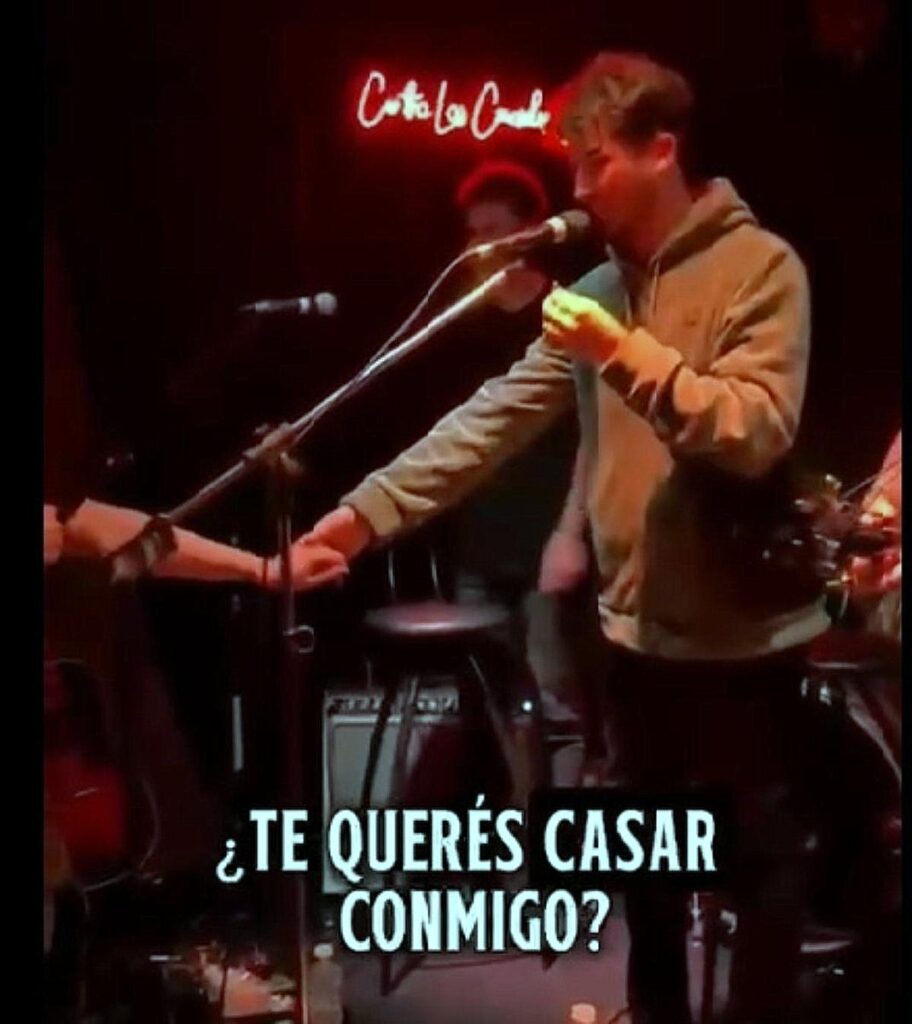 Te casas conmigo