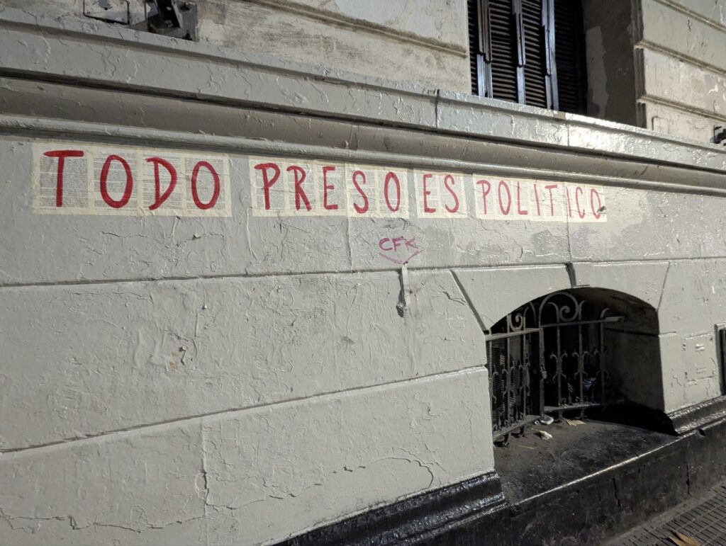 Todo preso es politico 