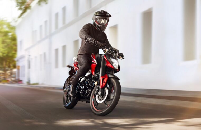Rouser N125